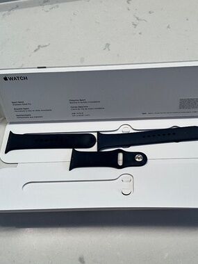 Apple Watch 44 mm Deep navy sport band